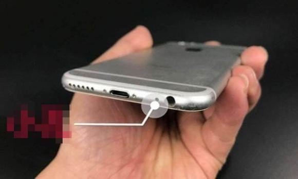 Những lỗ nhỏ tr&ecirc;n điện thoại di động c&oacute; chức năng g&igrave;? Rất quan trọng m&agrave;  nhiều người chưa biết