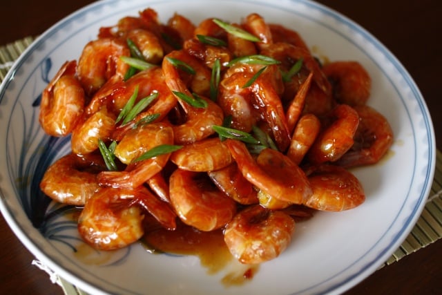 Cách làm tôm rang me ngon miễn chê, ăn cực đã