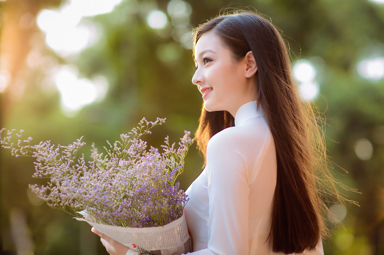 Phụ nữ hiện đại hãy khắc cốt ghi tâm EM ĐẸP! EM CÓ QUYỀN HẠNH PHÚC!