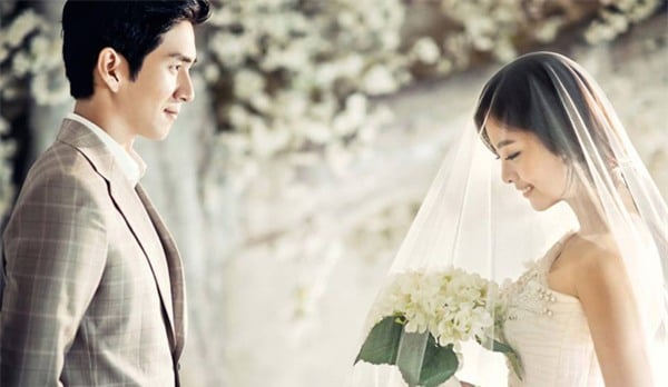 Mơ Kết Hôn Với Người Lạ - Giải Mã Ý Nghĩa và Những Khía Cạnh Tâm Lý