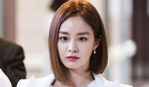 4 kiểu tóc duỗi ngang vai chuẩn thanh lịch nhất - Công Ty Cổ Phần LAVO