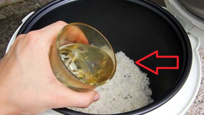 Bỏ vài giọt giấm vào nấu cơm món ăn thơm ngon, giàu dinh dưỡng để cả tuần không lo thiu