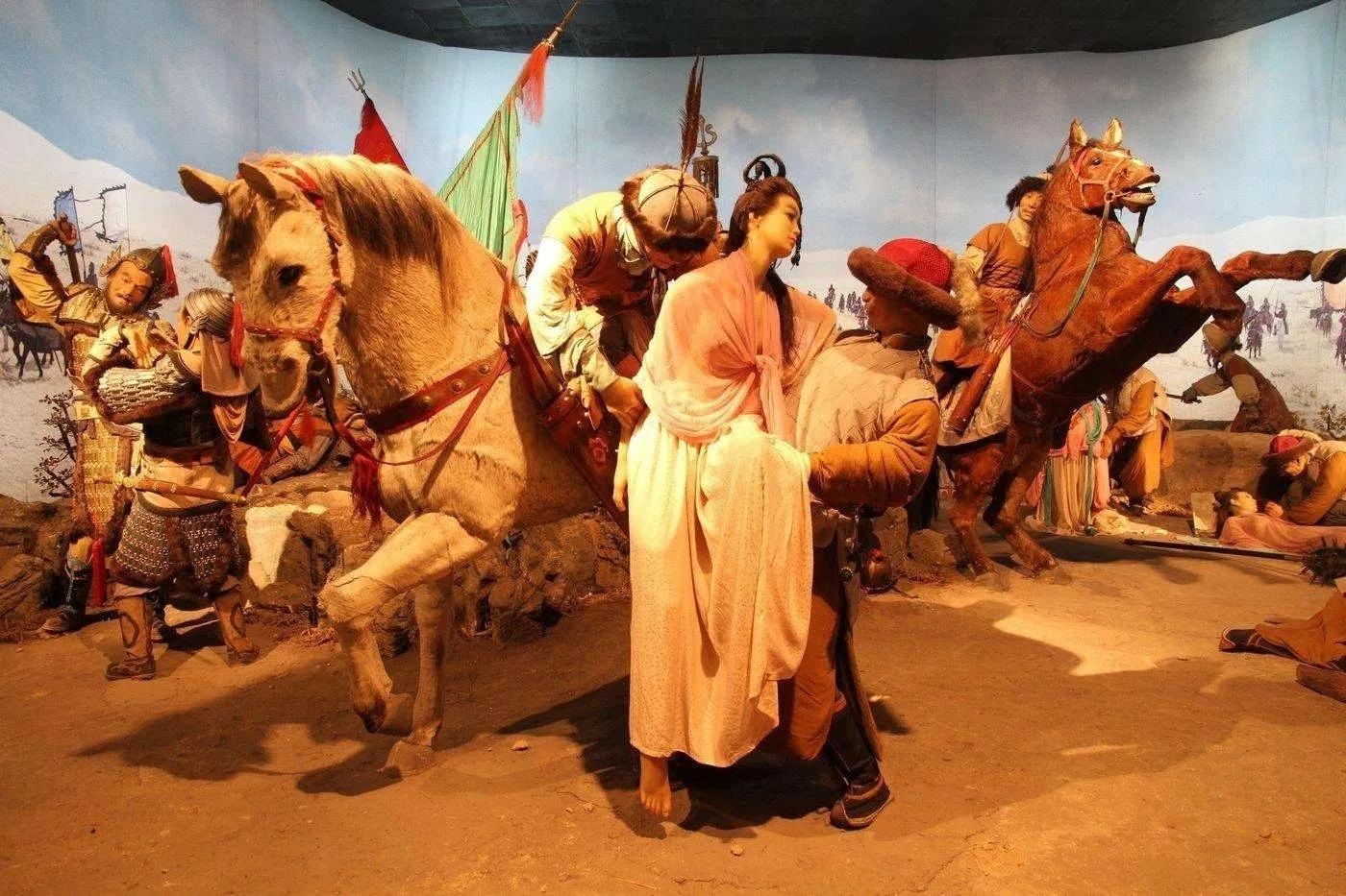 Cách giải quyết nhu cầu sinh lý của binh lính thời xưa: Nghe xong nhiều người đỏ mặt